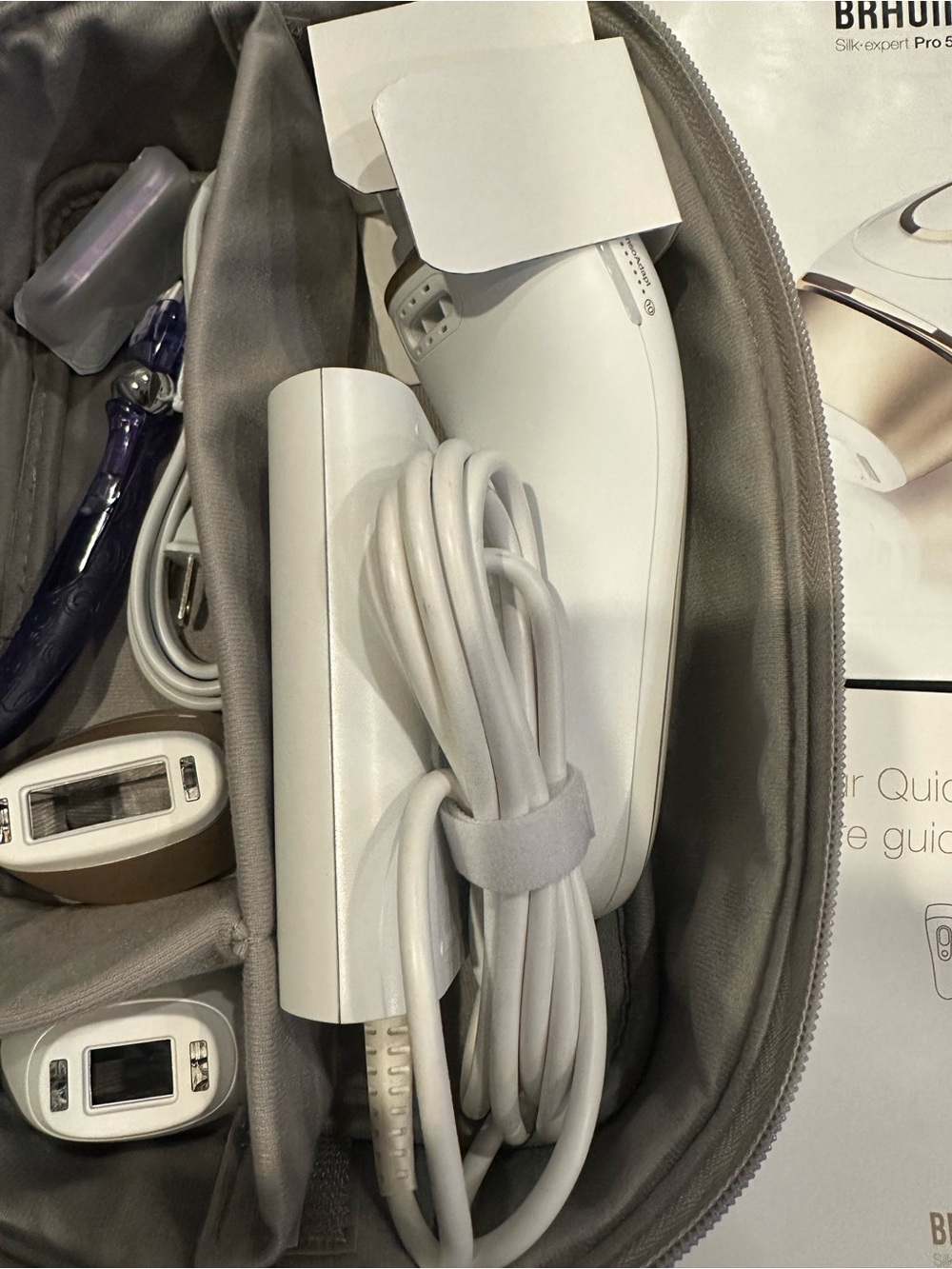 Braun Silk-Expert PRO 5 IPL Alternative  laser Hair Removal with 2 caps - Picture 6 of 14
